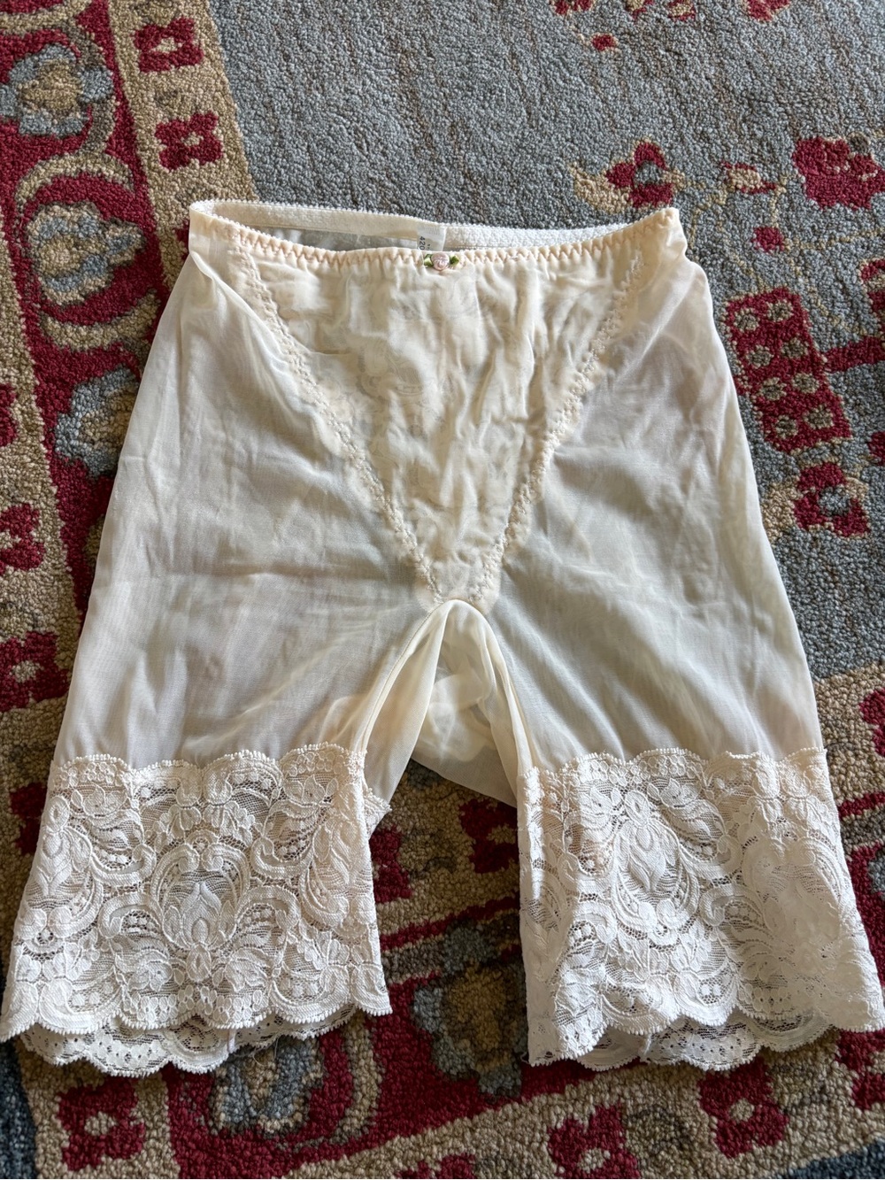 Vintage olga lace undergarments shorts
